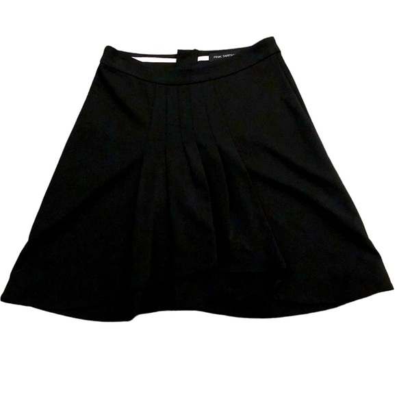 NWOT PINK TARTAN SKIRT - Picture 1 of 5